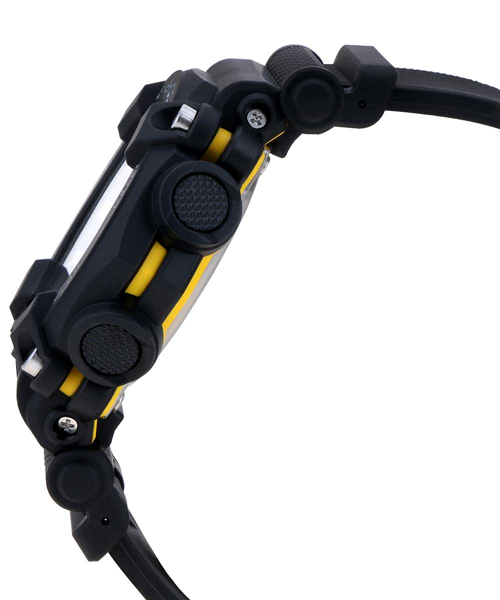 Casio G-Shock GA-900-1A – side view