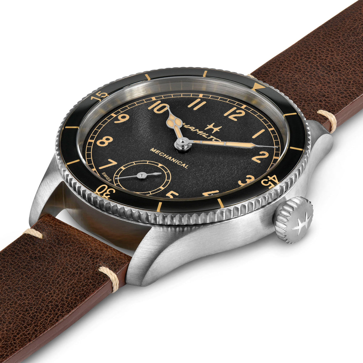 Hamilton Khaki Aviation H76719530 – three-quarter view
