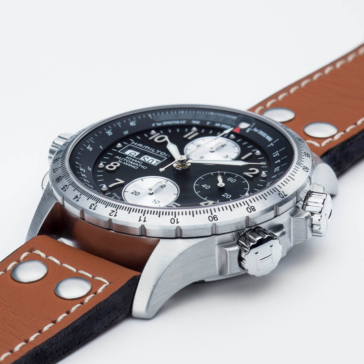 Hamilton Khaki Aviation H77616533 – three-quarter view