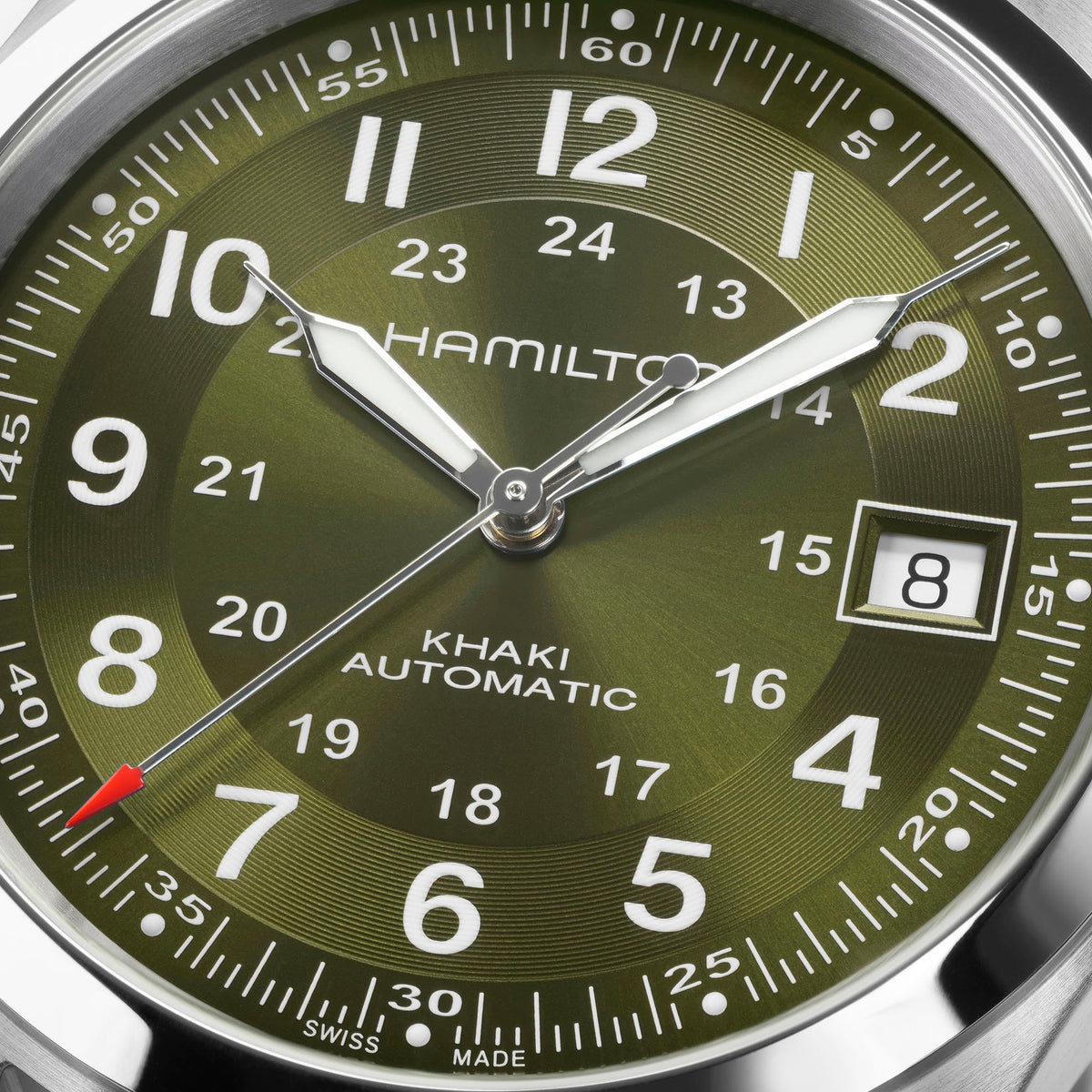 Hamilton Khaki Field H70455960 – dial close-up
