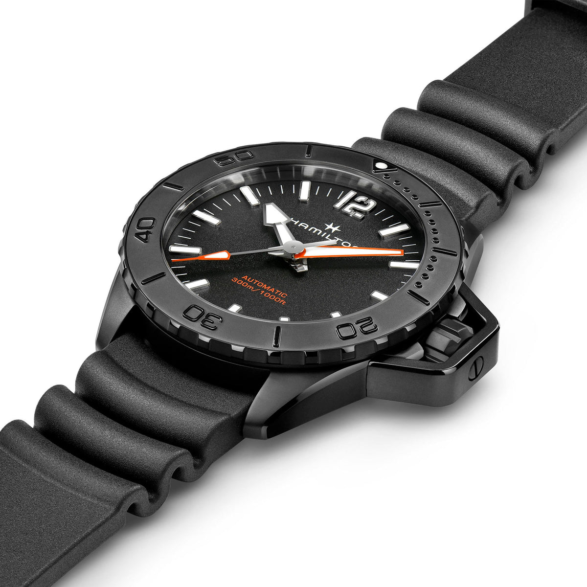 Hamilton Khaki Navy H77855330 – angled view