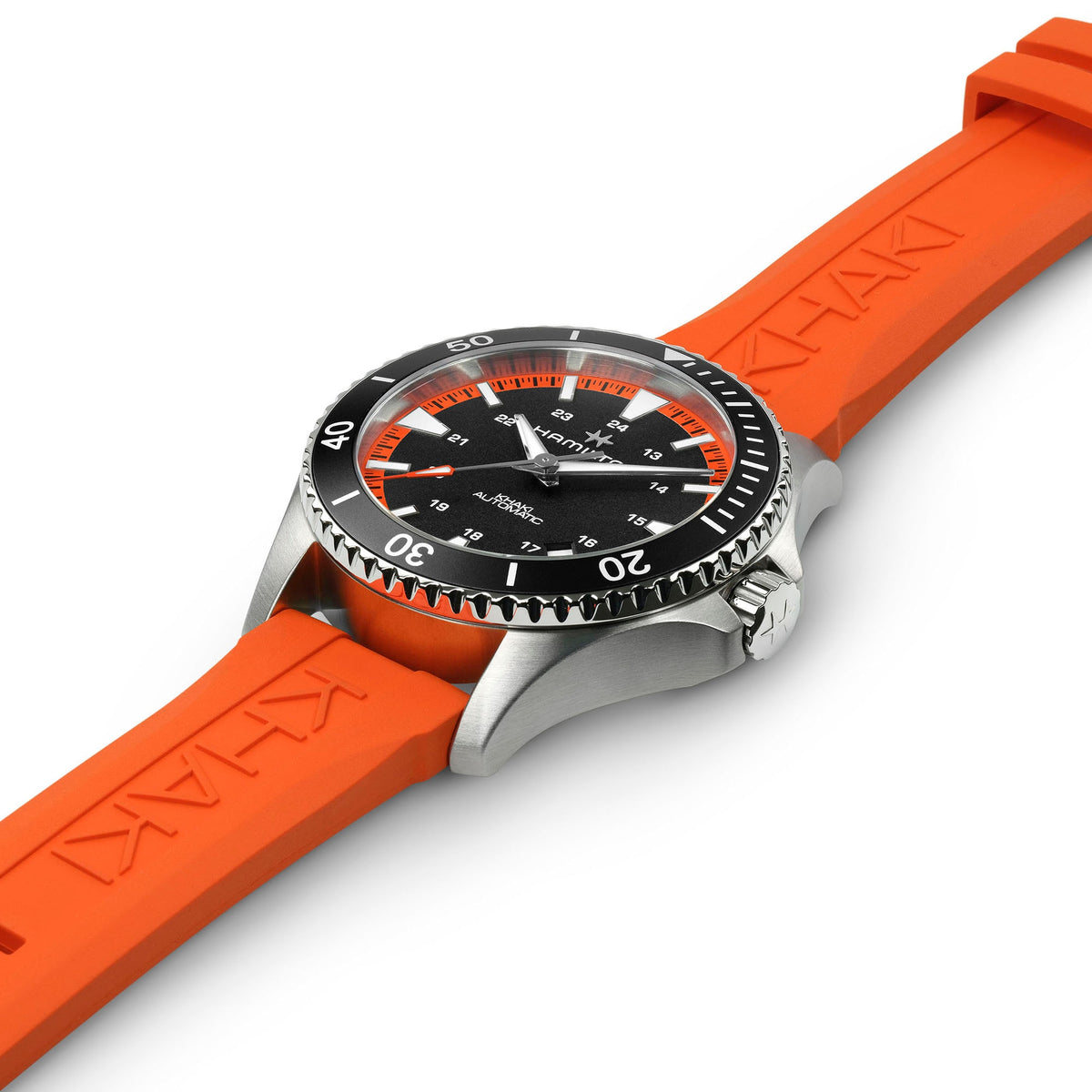 Hamilton Khaki Navy H82395331 – three-quarter view