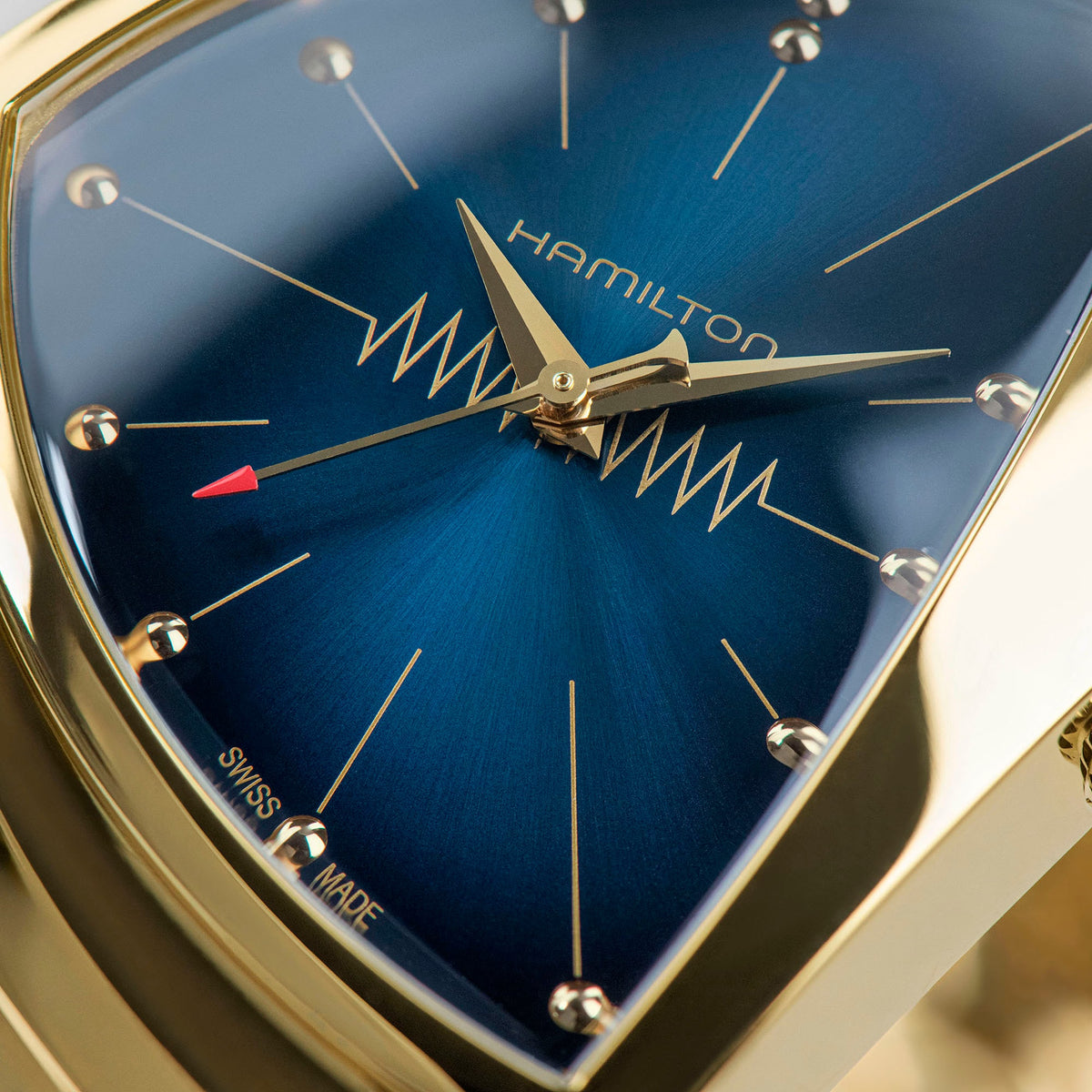Hamilton Ventura H24301141 – dial close-up