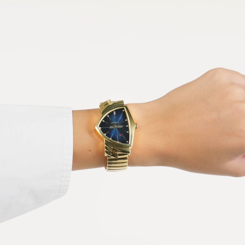 Hamilton Ventura H24301141 – on the wrist