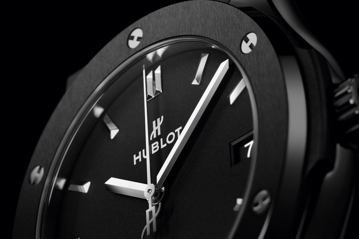 Hublot Classic Fusion Black Magic 45 mm 511.CM.1171.RX – dial close-up