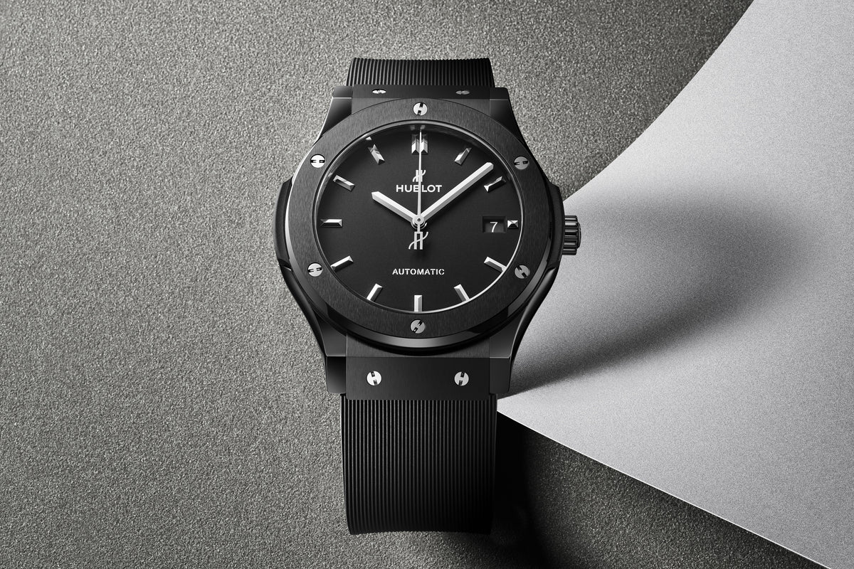 Hublot Classic Fusion Black Magic 45 mm 511.CM.1171.RX – lifestyle view