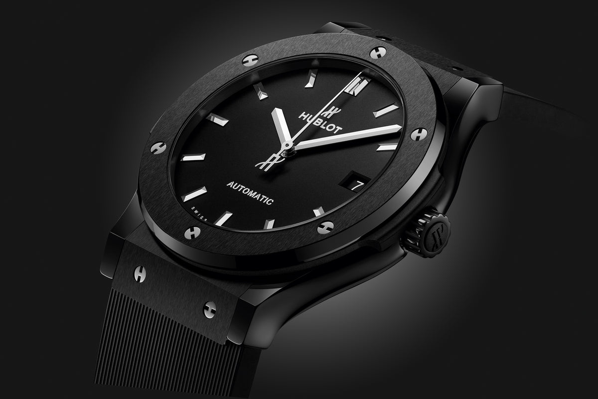 Hublot Classic Fusion Black Magic 45 mm 511.CM.1171.RX – three-quarter view
