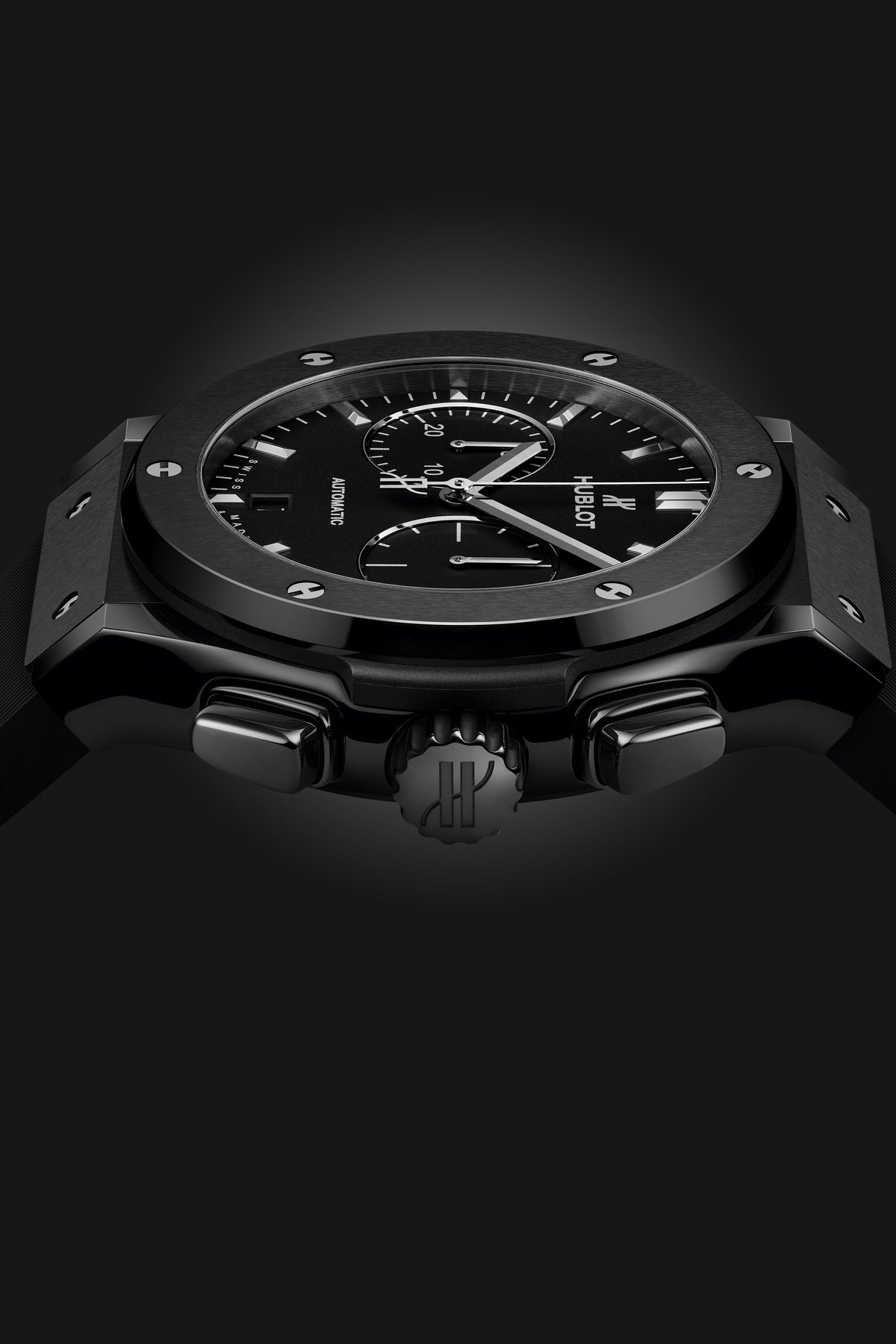 Hublot Classic Fusion Chronograph Black Magic 45 mm 521.CM.1171.RX – profile view