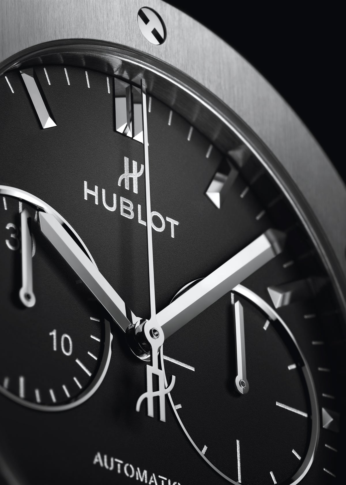 Hublot Classic Fusion Chronograph Titanium 45 mm 521.NX.1171.LR – dial close-up