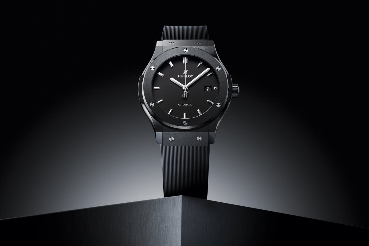 Hublot Classic Fusion Black Magic 42 mm 542.CM.1171.RX – lifestyle view