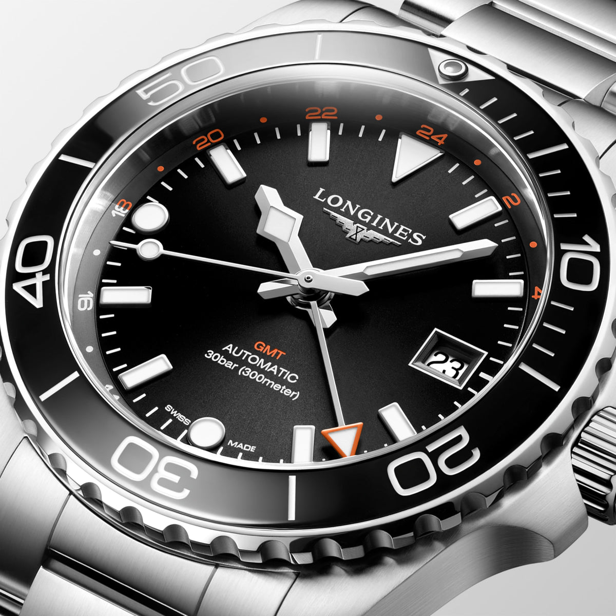 Longines HydroConquest GMT 41mm L3.790.4.56.6 Watch for Men - dial close-up