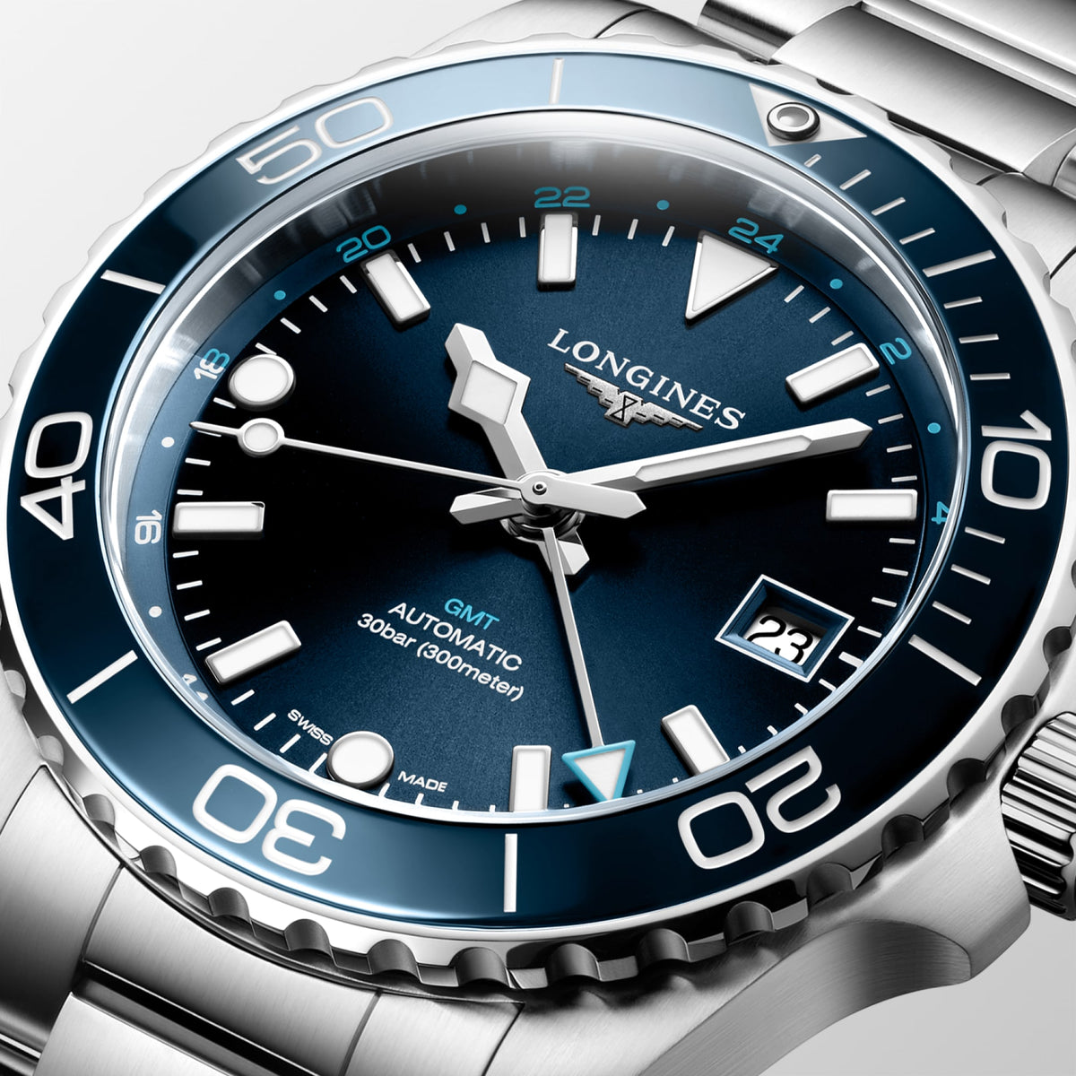 Longines HydroConquest GMT 41mm L3.790.4.96.6 Watch for Men - dial close-up