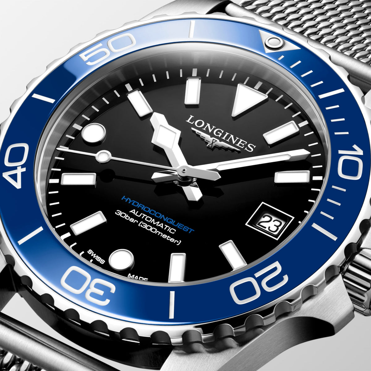 Longines HydroConquest 39mm L3.779.4.90.6 Unisex Watch - dial close-up