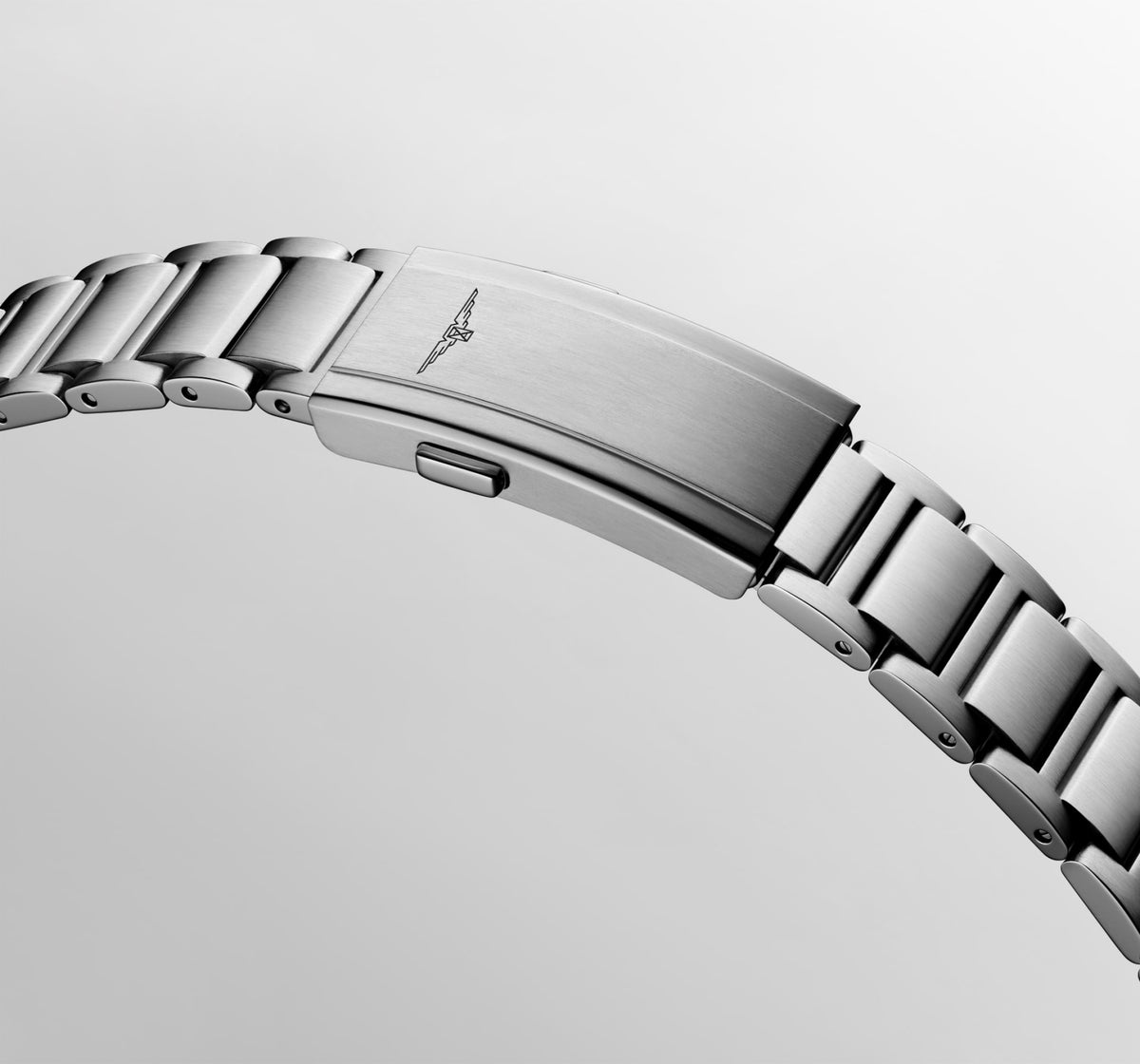 Longines HydroConquest 39mm L3.779.4.96.6 Unisex Watch - clasp view