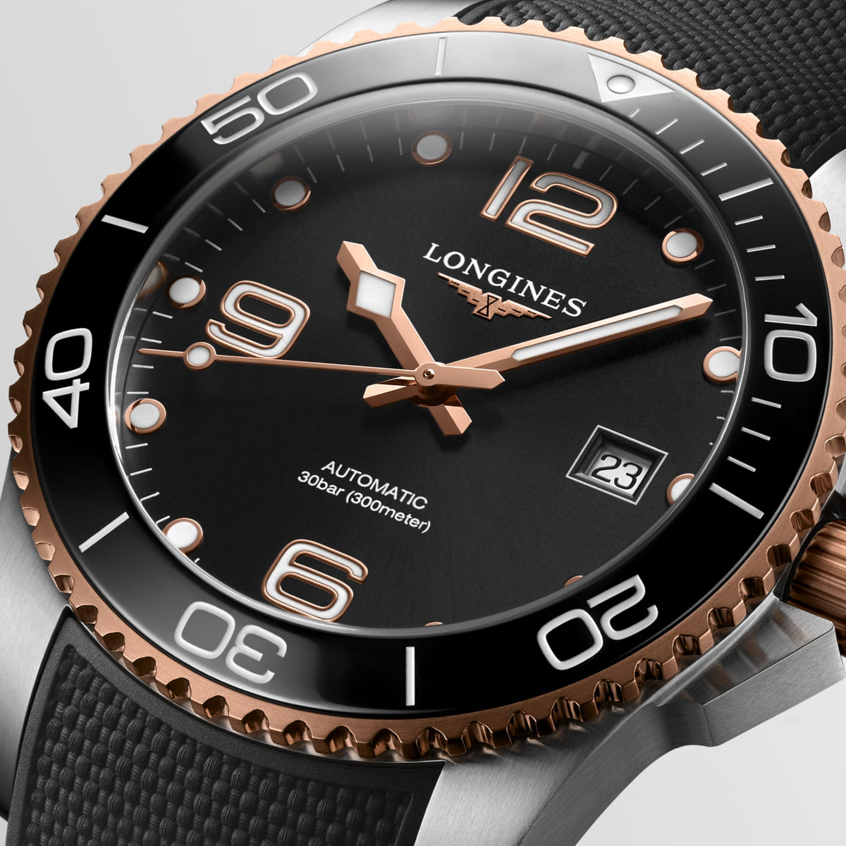 Longines HydroConquest 41mm L3.781.3.58.9 Watch for Men - dial close-up