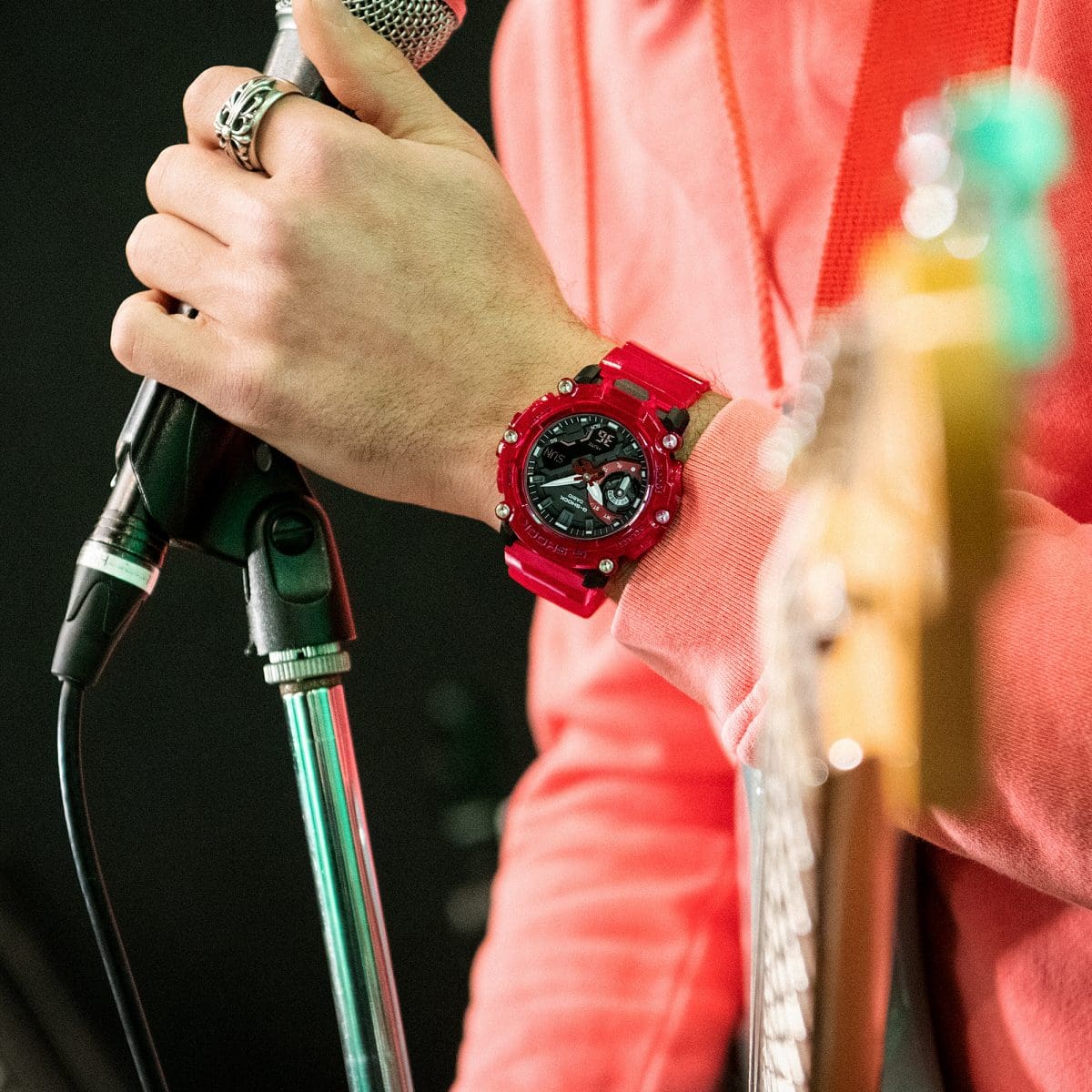Casio G-Shock GA-2200SKL-4A – on the wrist