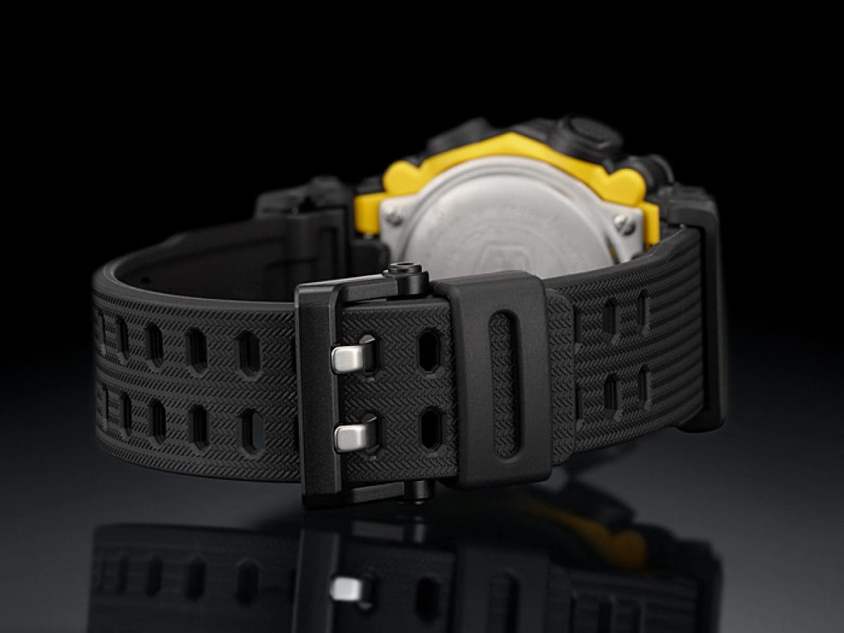 Casio G-Shock GA-900-1A – case back