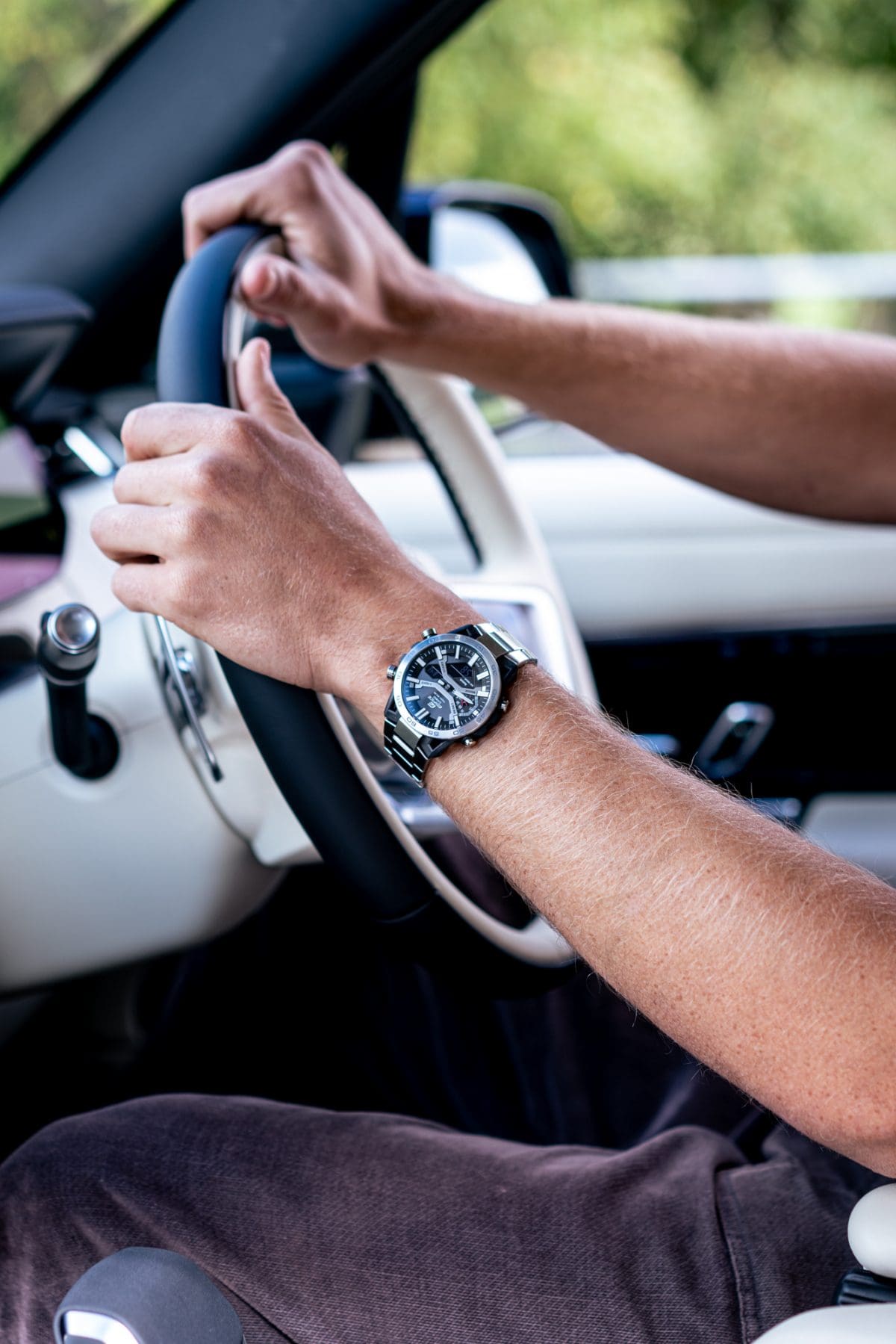 Casio Edifice ECB-2000D-1A – alternate on the wrist