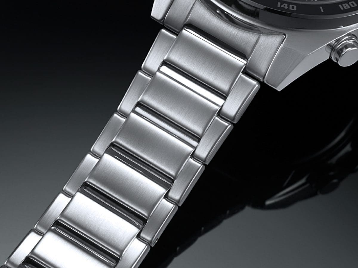 Casio Edifice ECB-900DB-1A – buckle
