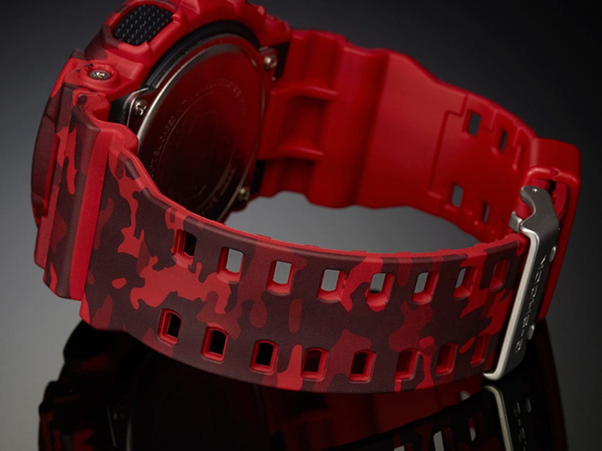 Casio G-Shock GA-100CM-4A – side view