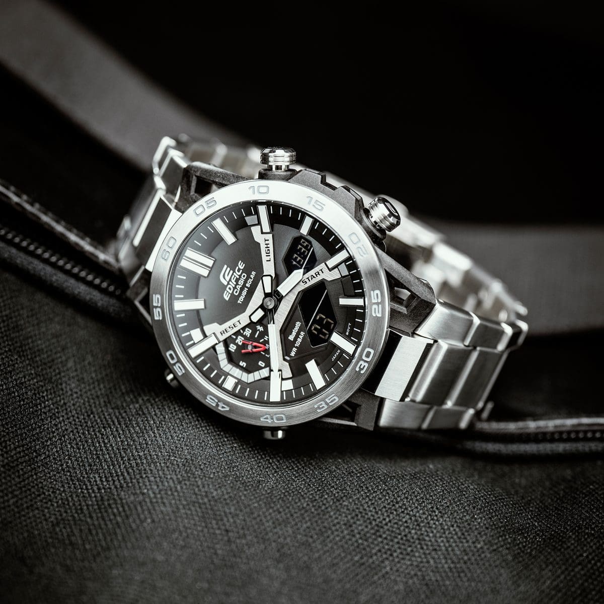 Casio Edifice ECB-2000D-1A – lifestyle view