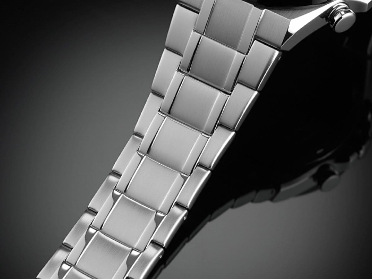 Casio Edifice EQS-920DB-1AV – buckle