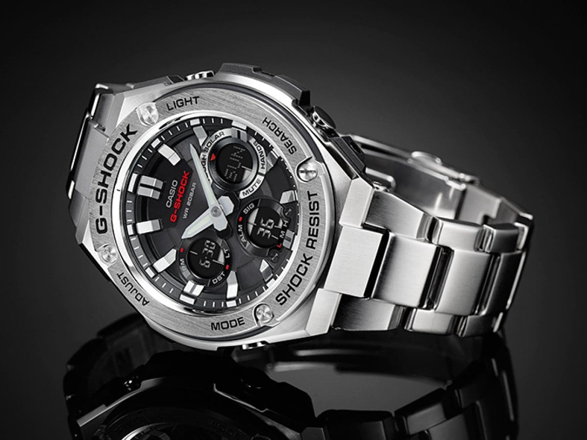 Casio G-Shock GST-S110D-1A – lifestyle view