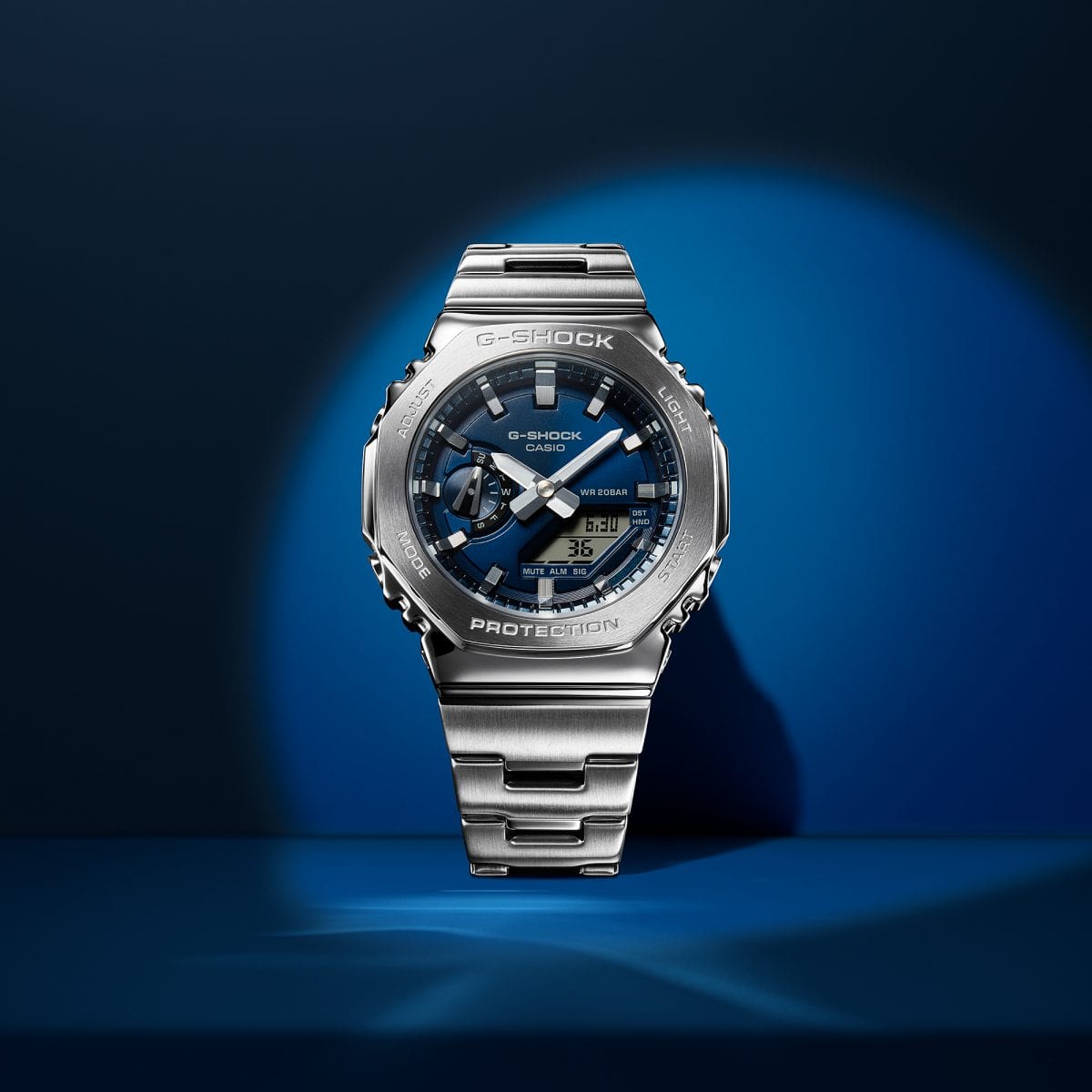 Casio G-Shock GM-2110D-2B – lifestyle view