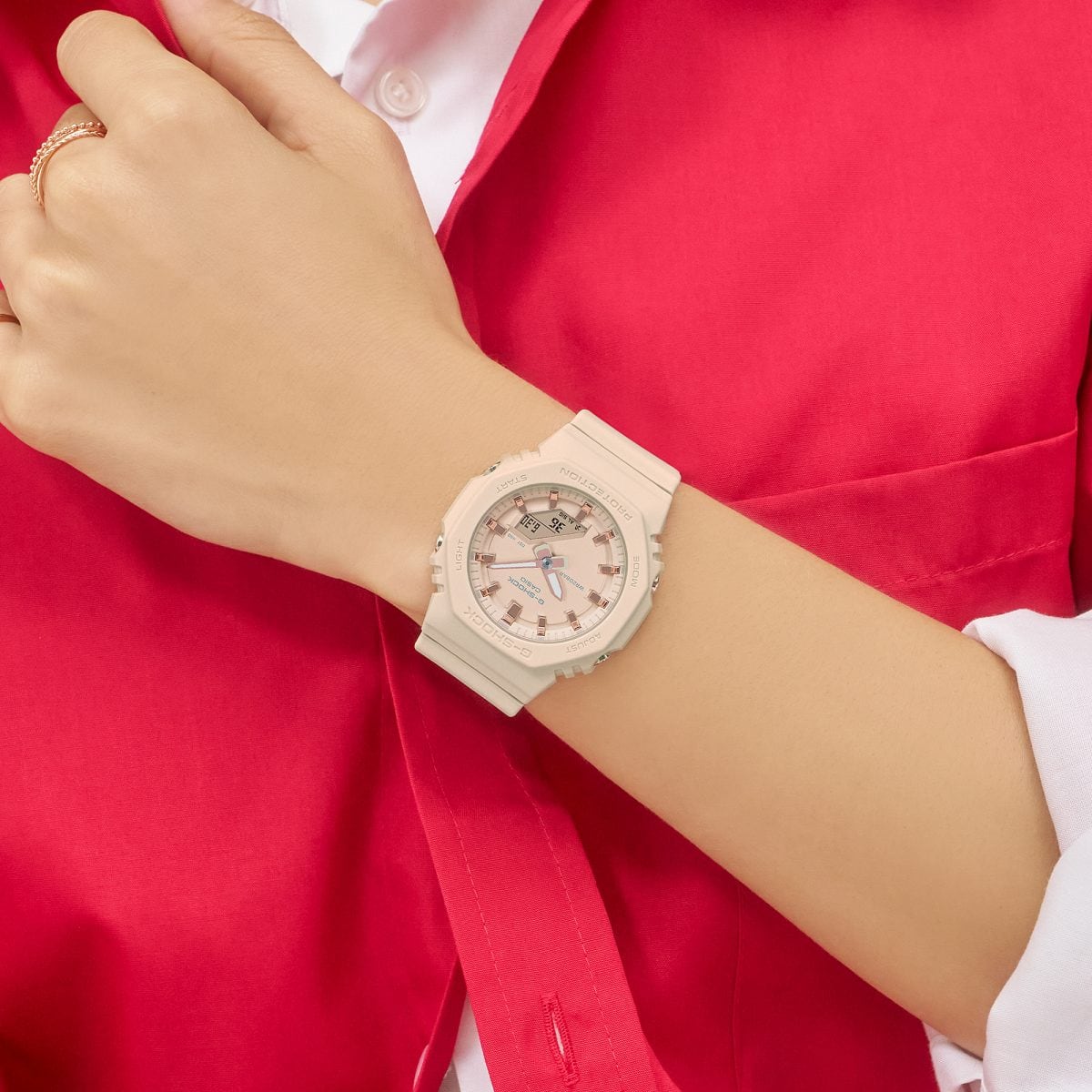 Casio G-Shock GMA-P2100M-4A – on the wrist