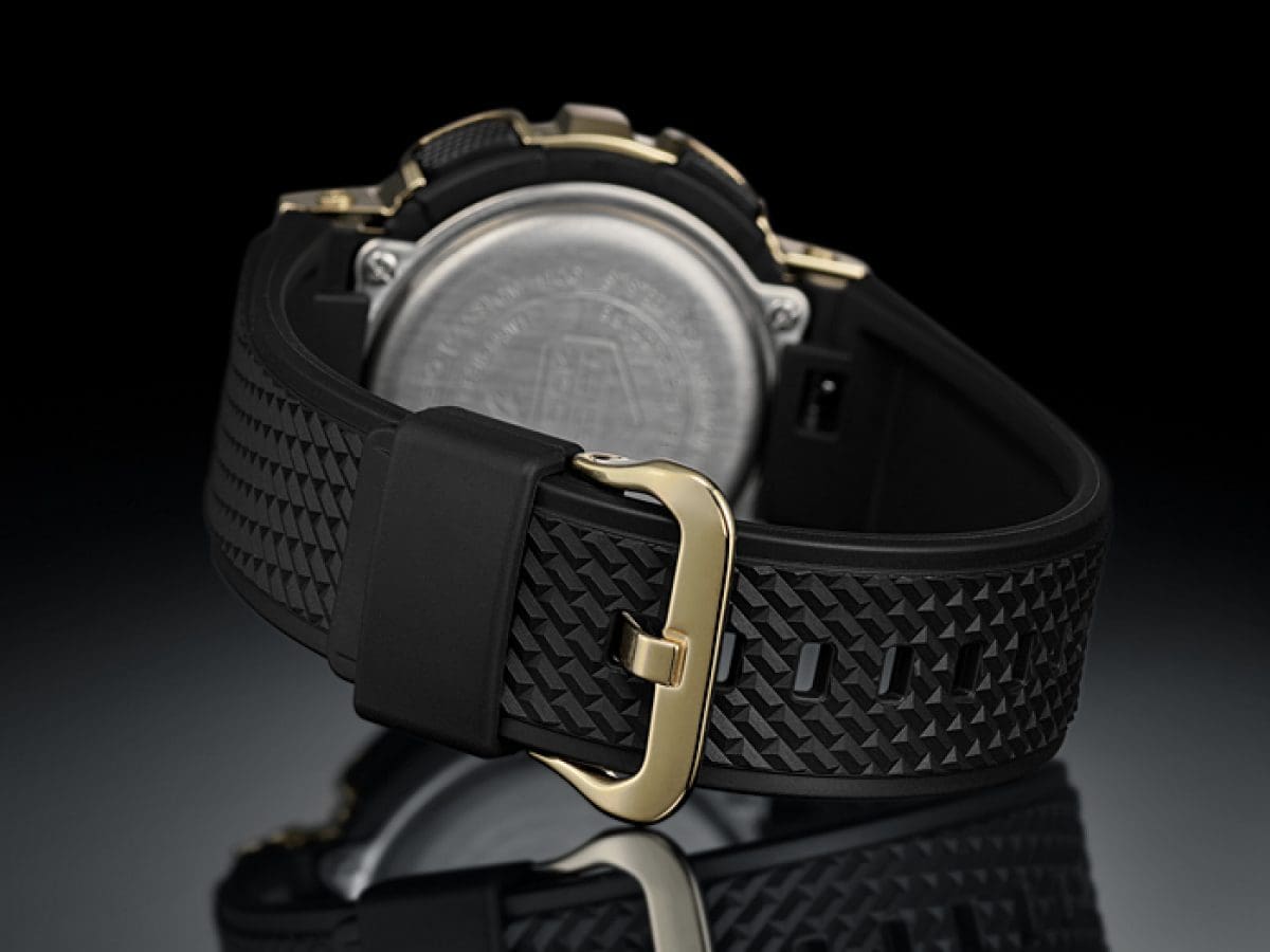 Casio G-Shock GM-110G-1A9 – case back
