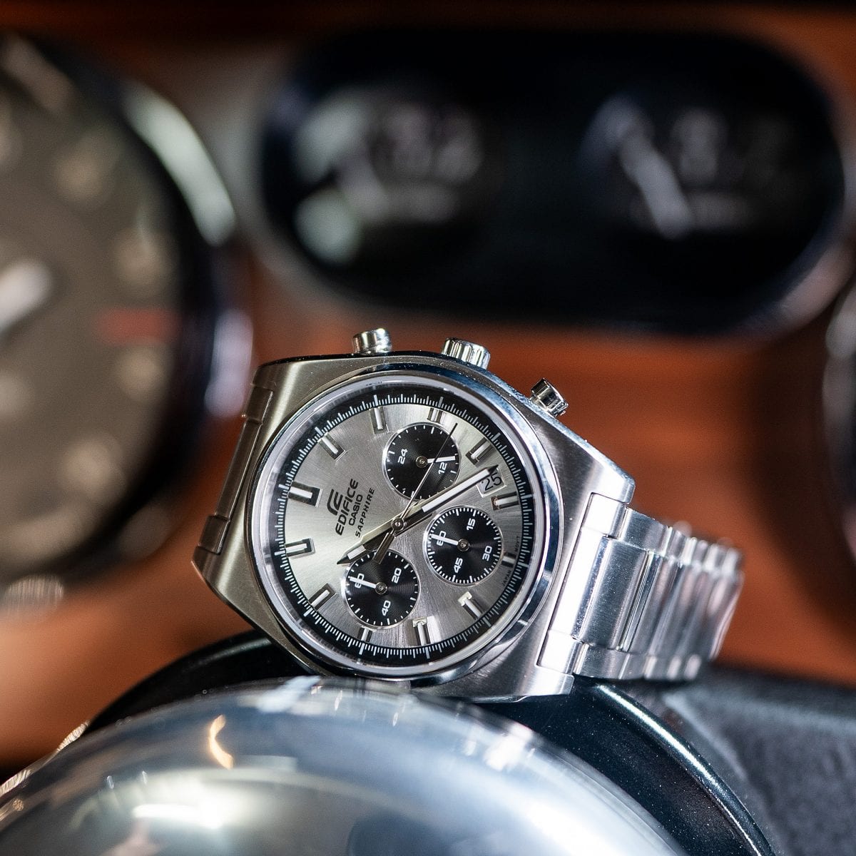 Casio Edifice EFB-730D-7AV – lifestyle view 2