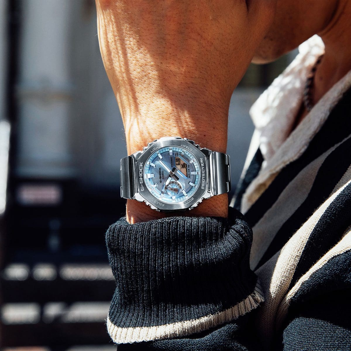Casio G-Shock GM-2110D-2A – on the wrist