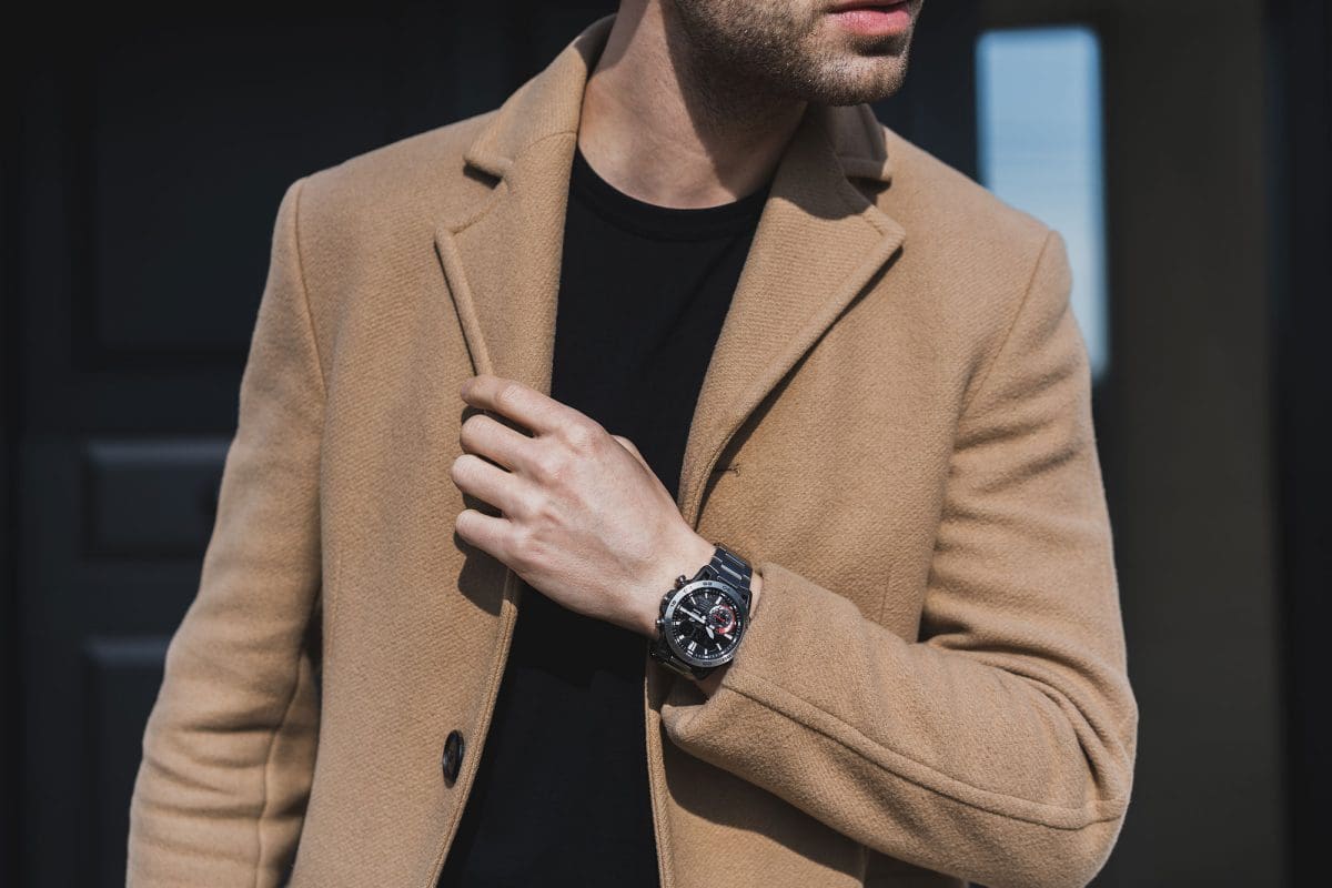 Casio Edifice ECB-40D-1A – on the wrist