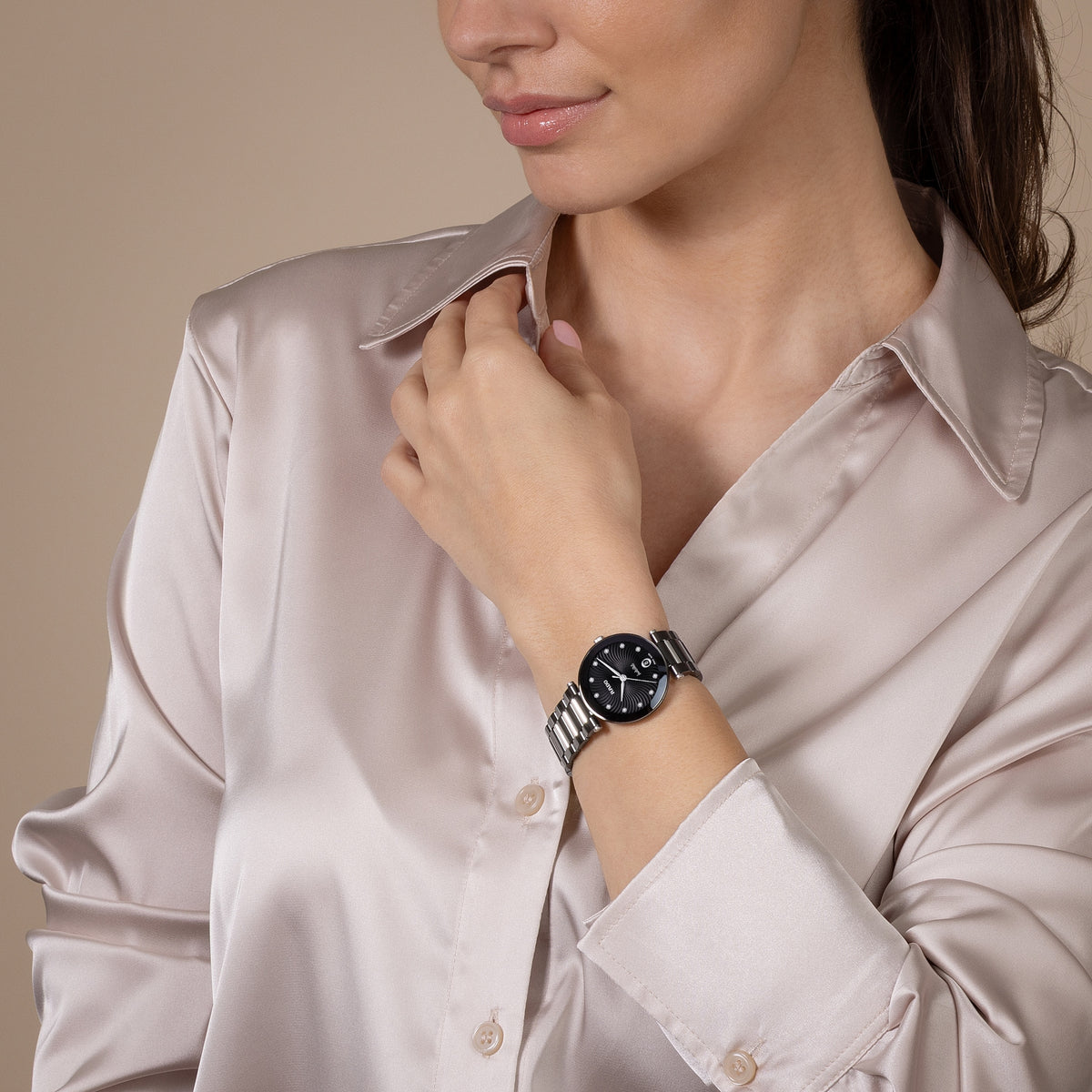 Rado LaCoupole Diamonds R22243703 – shown on the wrist
