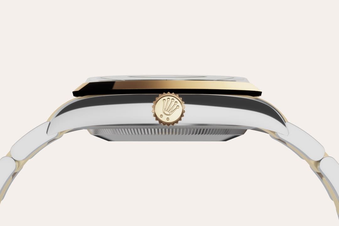 Fluted bezel