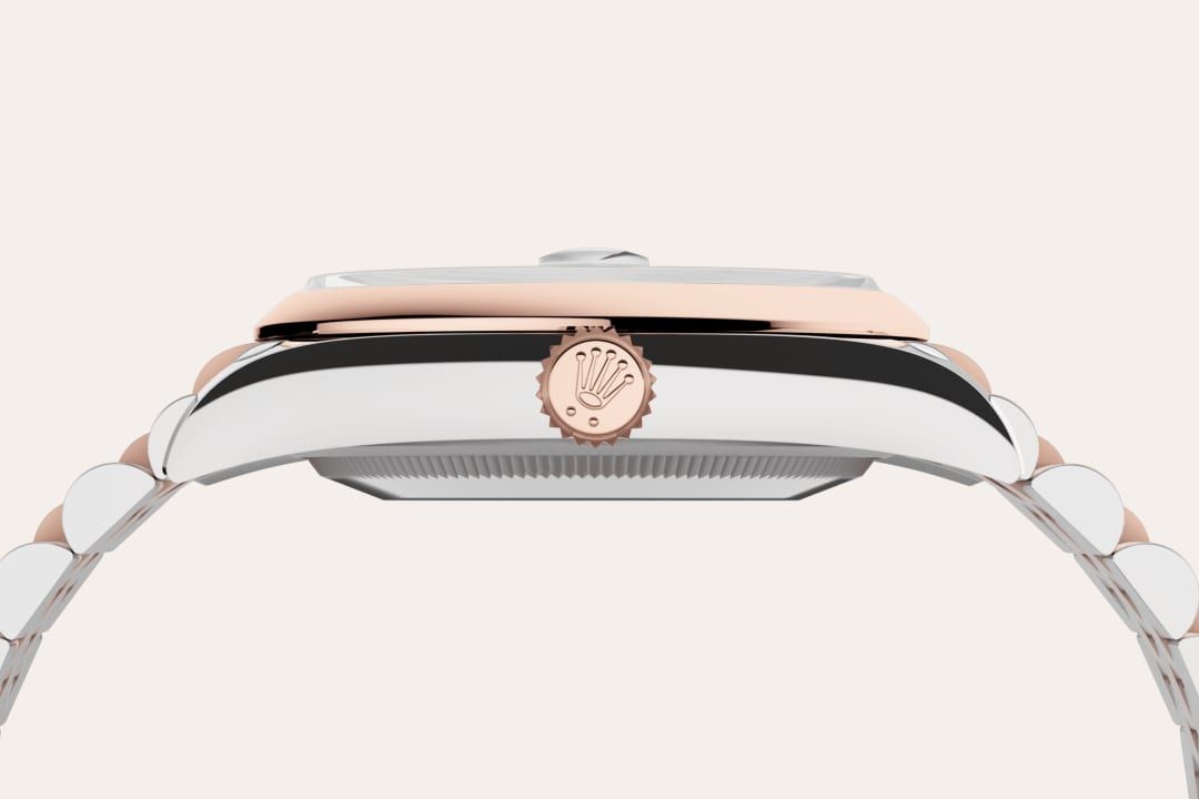Fluted bezel