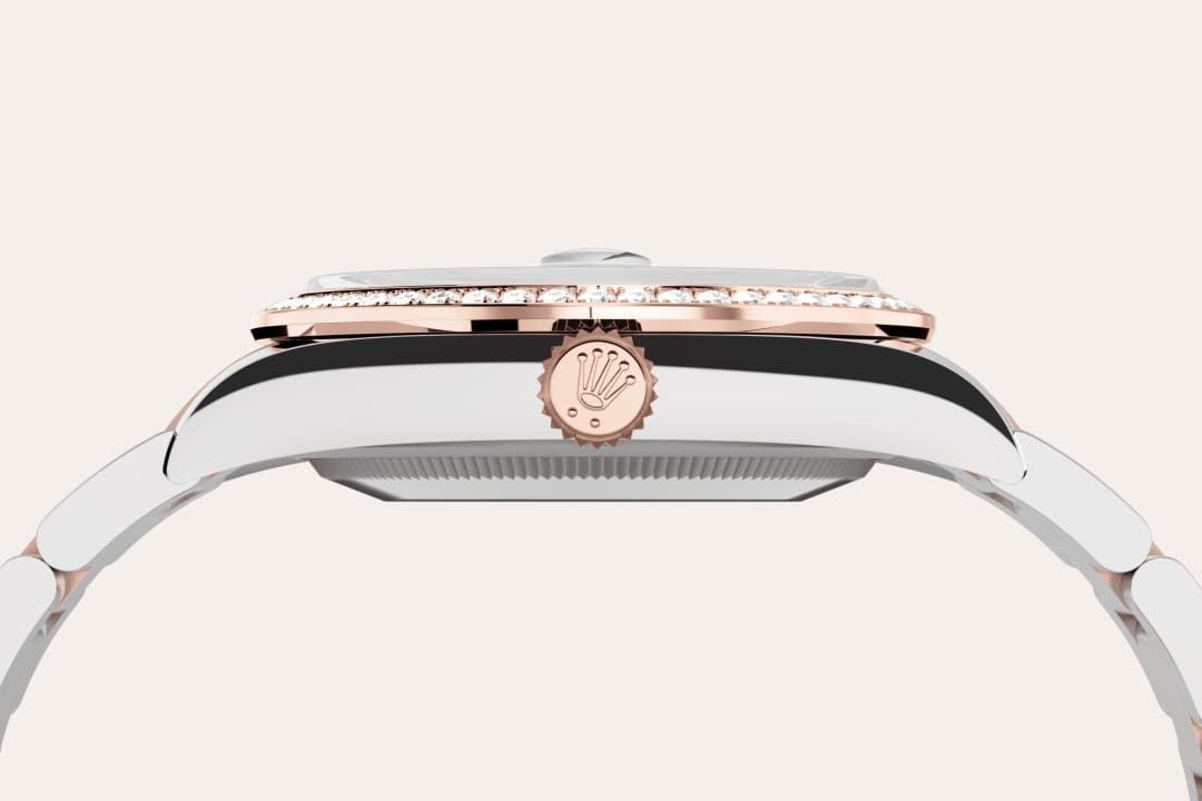 Fluted bezel