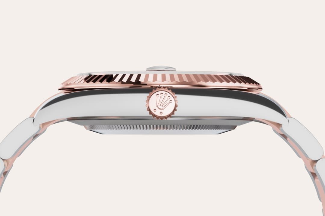 Fluted bezel