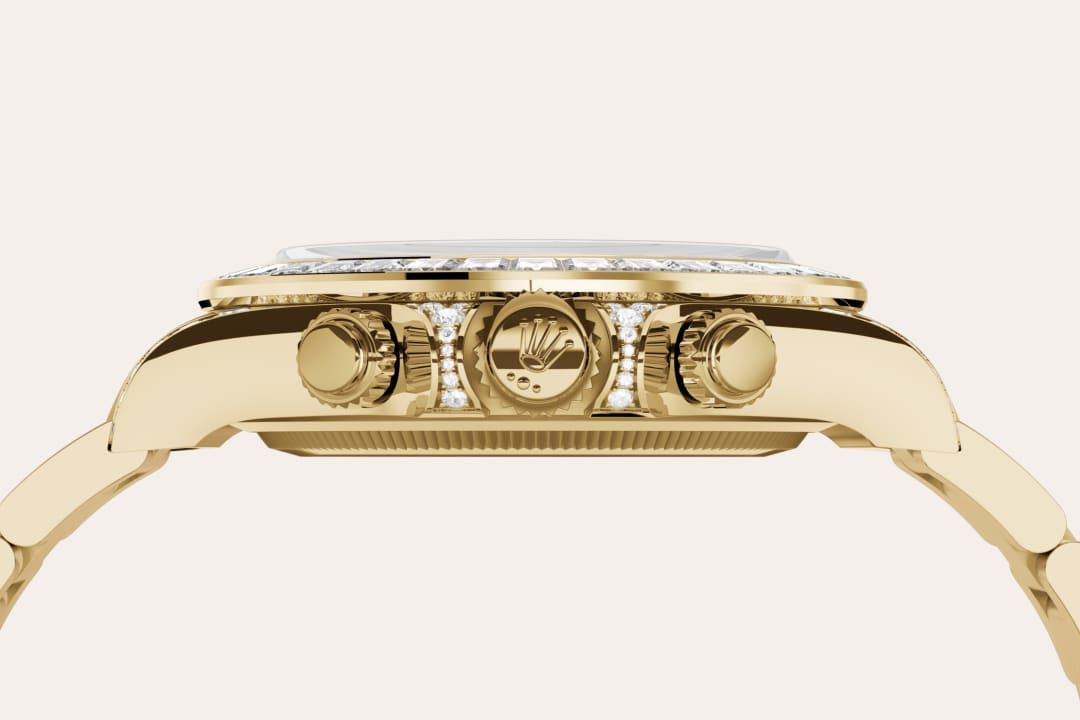 Fluted bezel