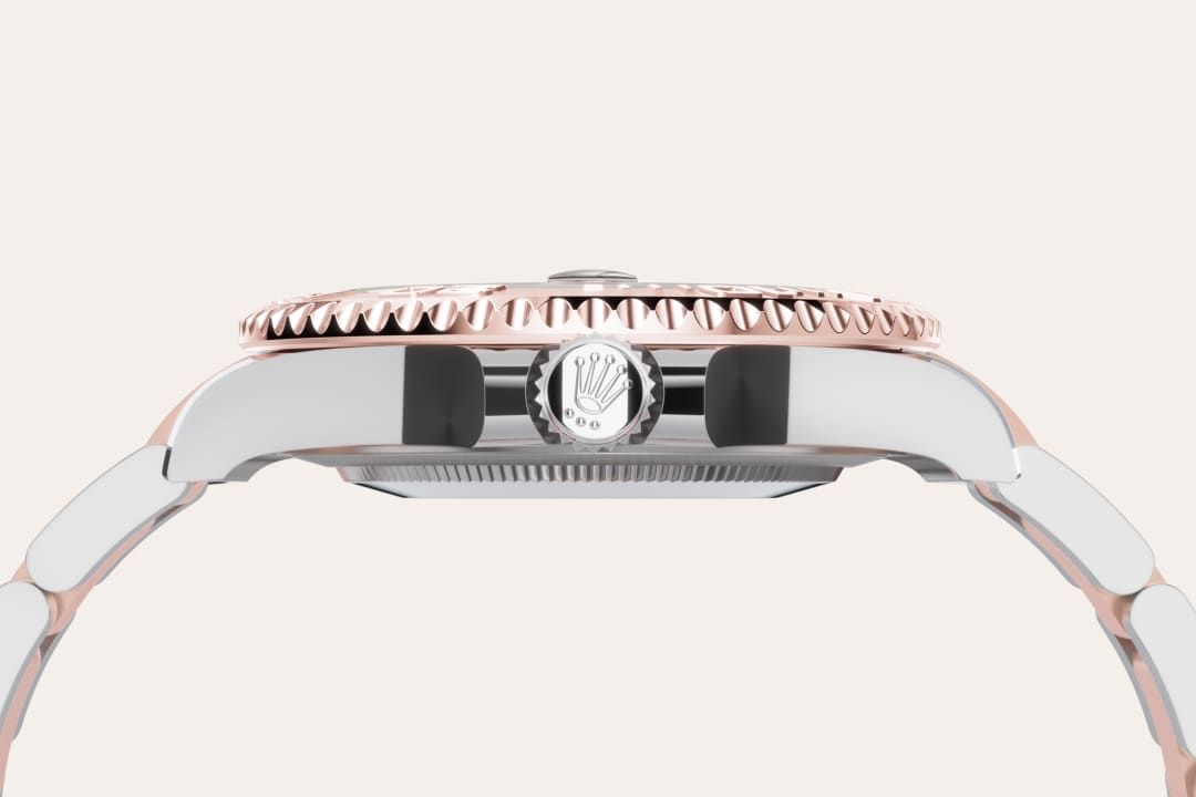 Fluted bezel