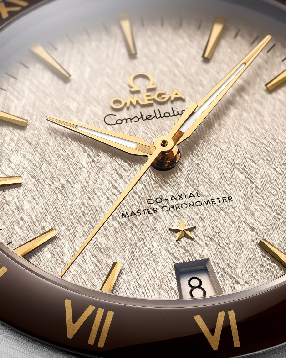 OMEGA Constellation 131.23.41.21.06.002, 41 mm steel & yellow gold with grey dial – official gallery image 3