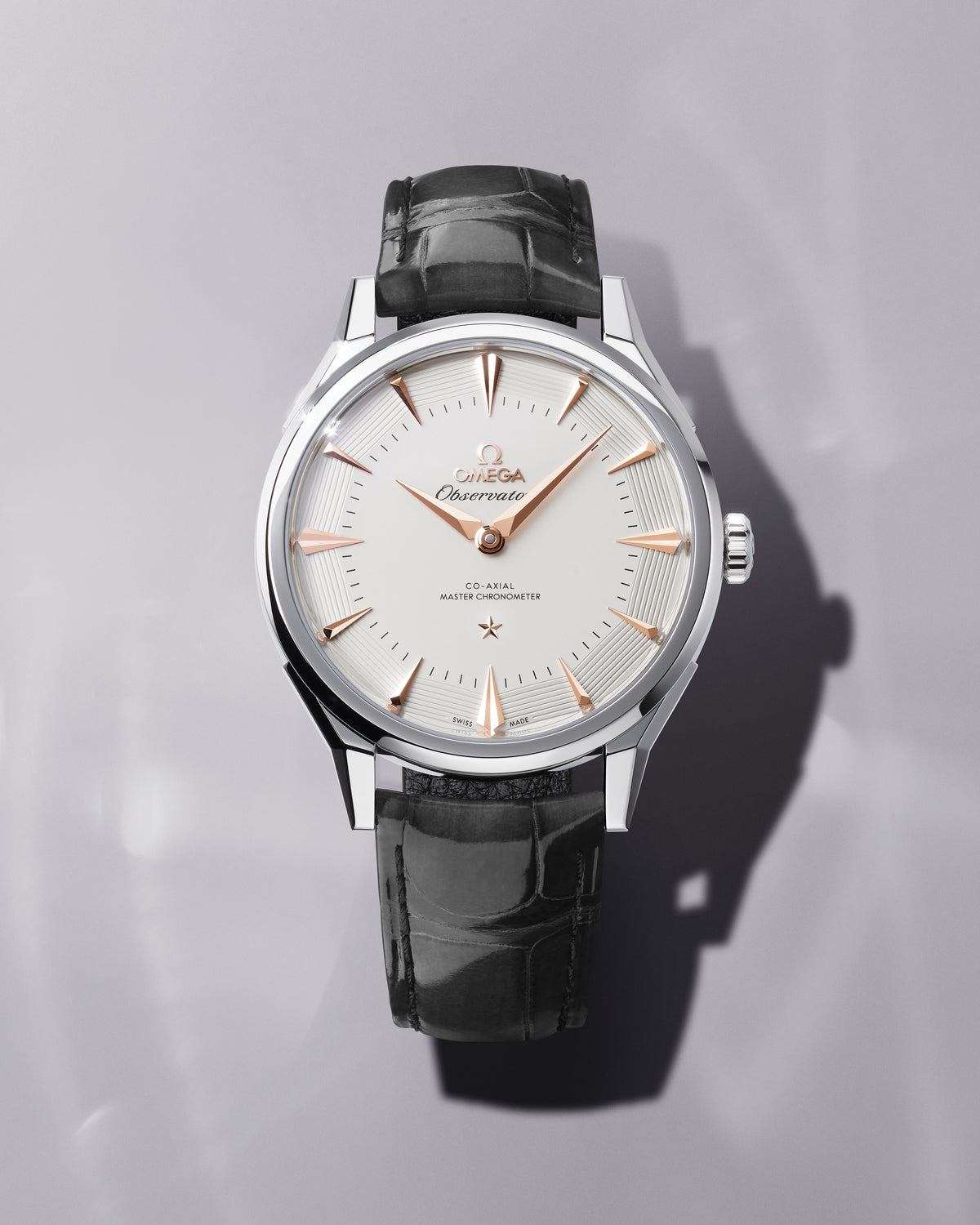 OMEGA Constellation Observatory 140.13.39.21.02.001, 39.4 mm o-megasteel with silver dial – official gallery image 4