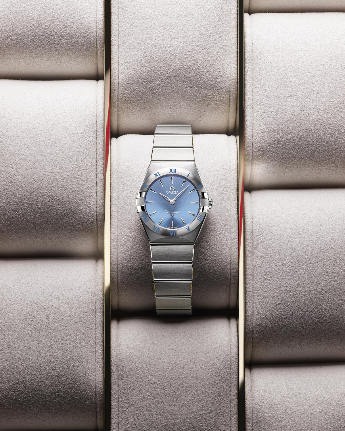 OMEGA Constellation Quartz 131.10.28.60.03.001, 28 mm steel with blue dial – official gallery image 5