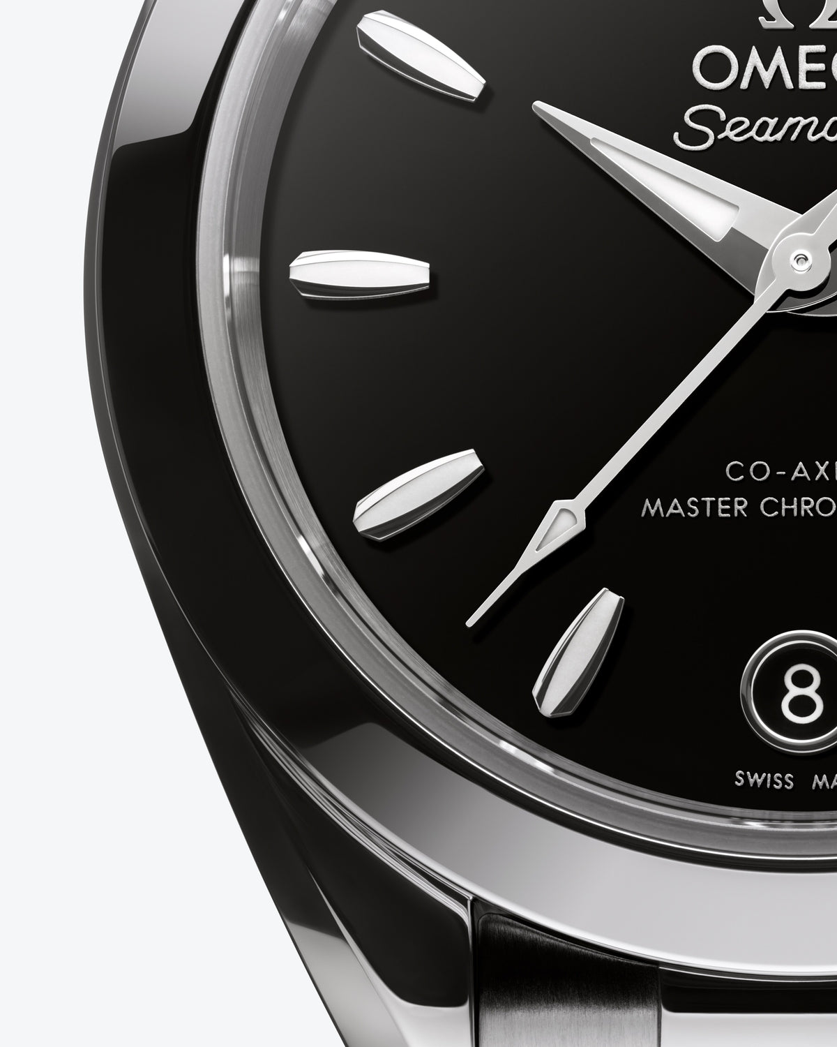 OMEGA Seamaster Aqua Terra 150M 220.10.30.20.01.001, 30 mm steel with black dial – official gallery image 3