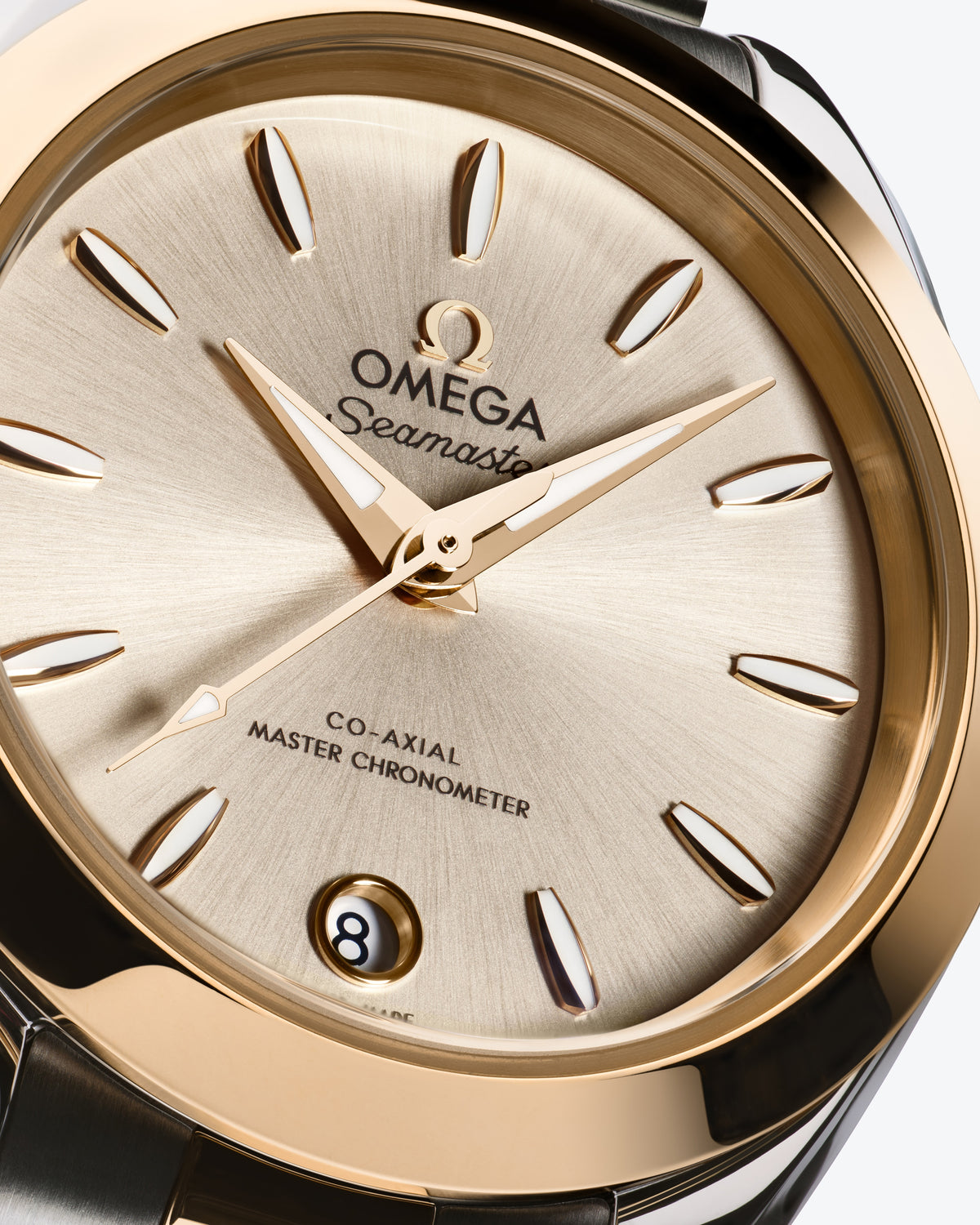 OMEGA Seamaster Aqua Terra 150M 220.20.30.20.02.001, 30 mm steel & moonshine™ gold with silver dial – official gallery image 4