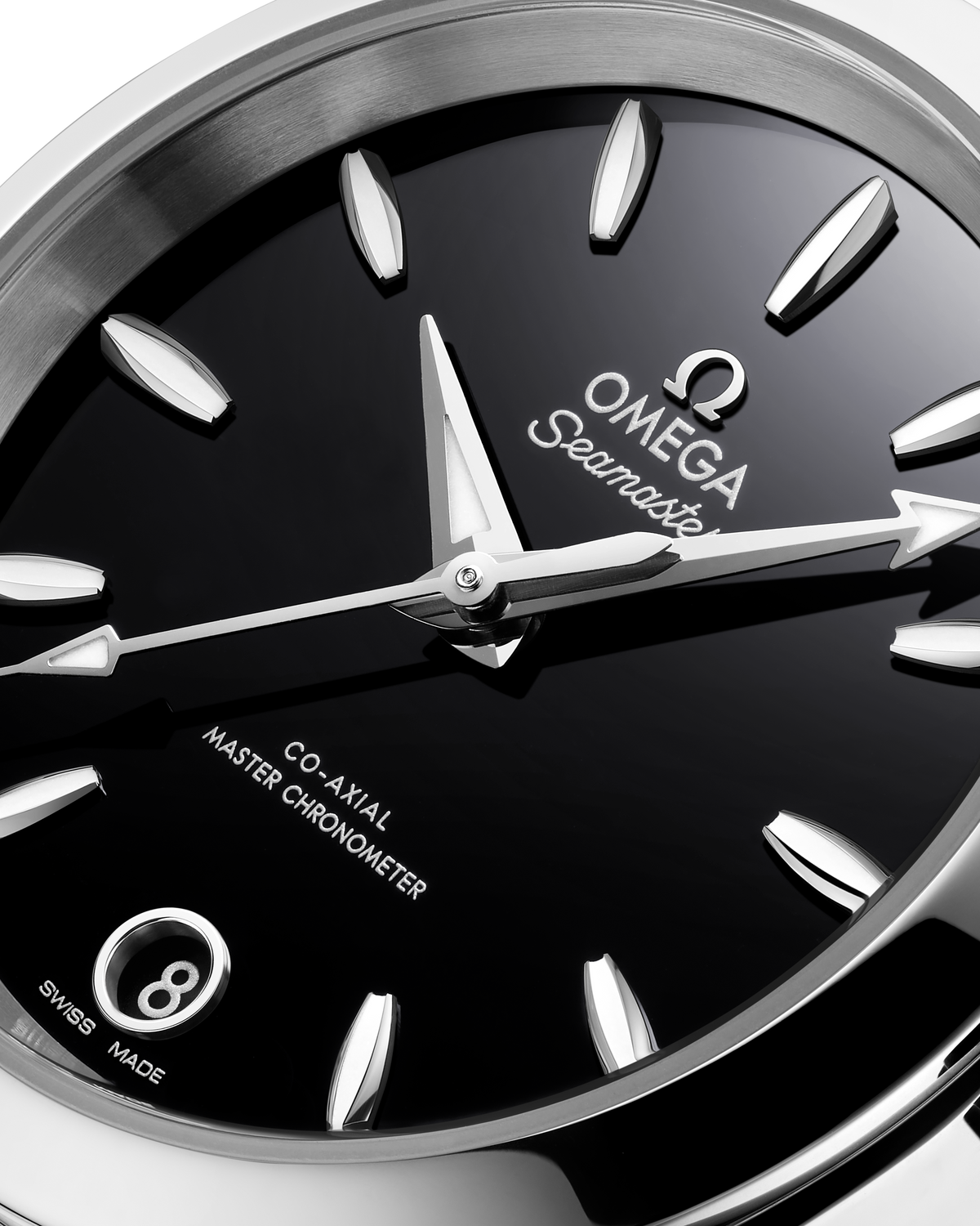 OMEGA Seamaster Aqua Terra 150M 220.10.34.20.01.001, 34 mm steel with black dial – official gallery image 4