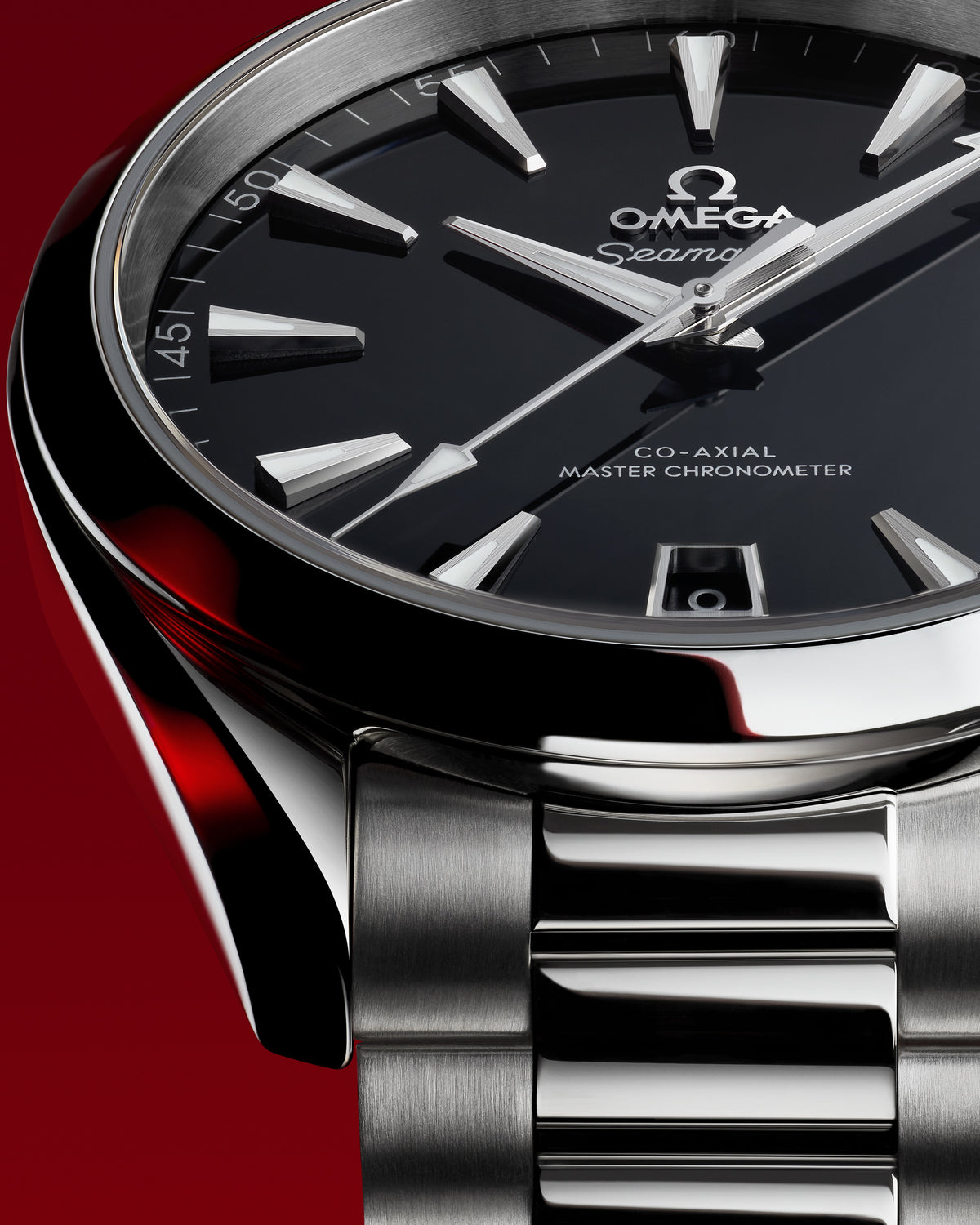 OMEGA Seamaster Aqua Terra 150M 220.10.41.21.01.002, 41 mm steel with black dial – official gallery image 5