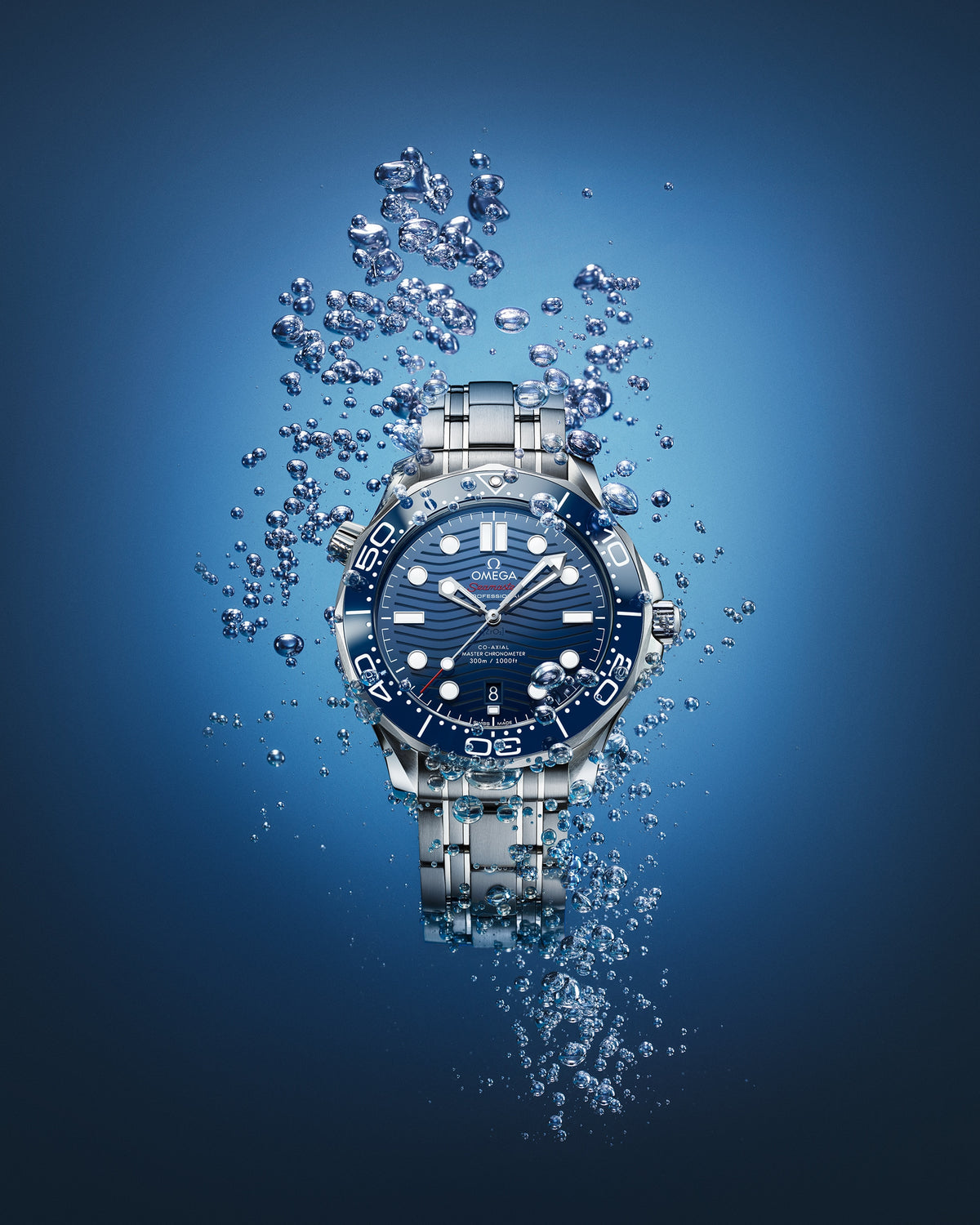 OMEGA Seamaster Diver 300M 210.30.42.20.03.001, 42 mm steel with blue dial – official gallery image 3