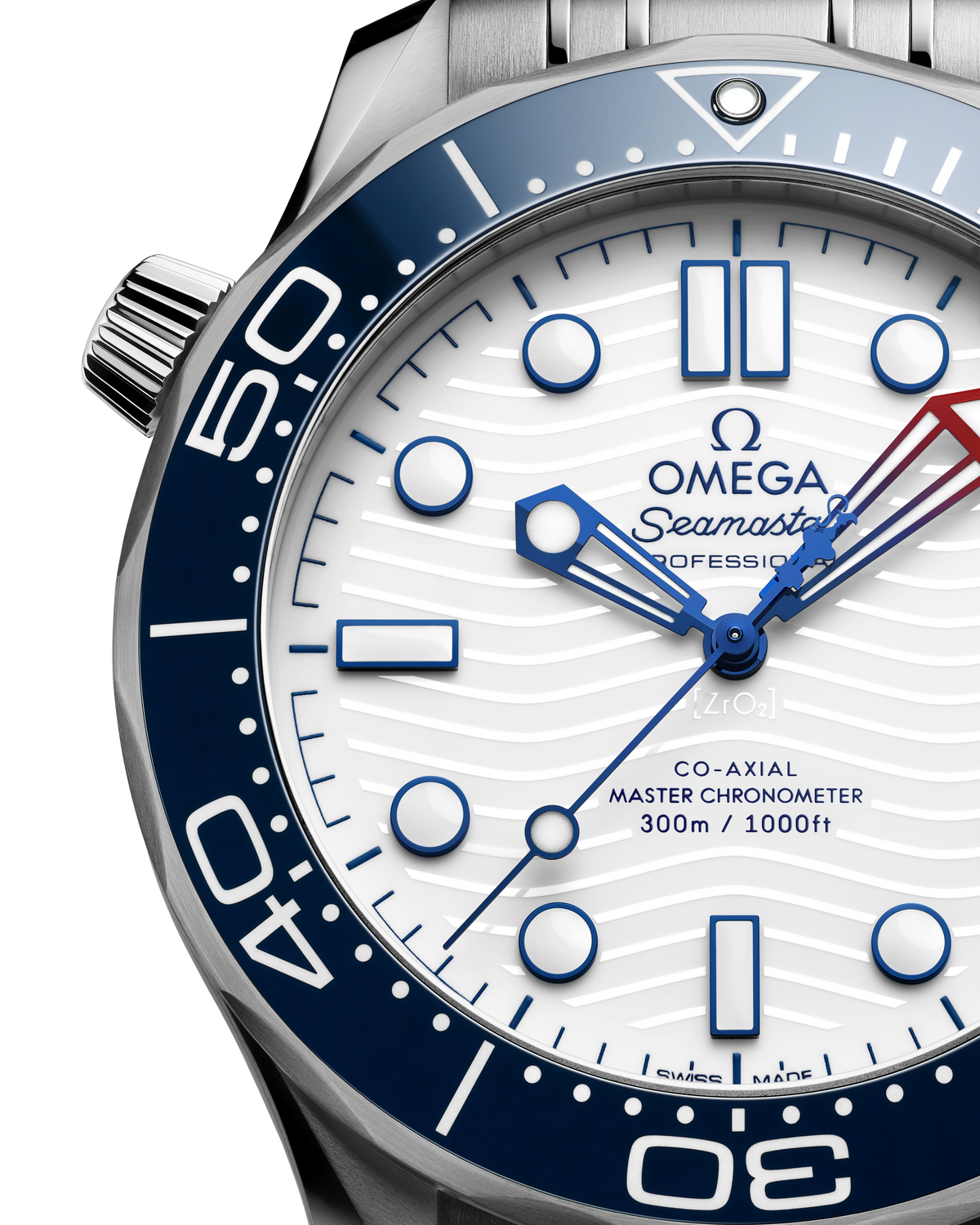 OMEGA Seamaster Diver 300M America's Cup Edition 210.30.42.20.04.002, 42 mm steel with white dial – official gallery image 3