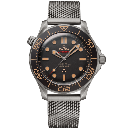 OMEGA Seamaster Diver 300M 007 Edition 210.90.42.20.01.001, 42 mm titanium with brown dial – front view